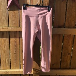 Fabletics Powerhold 7/8th leggings